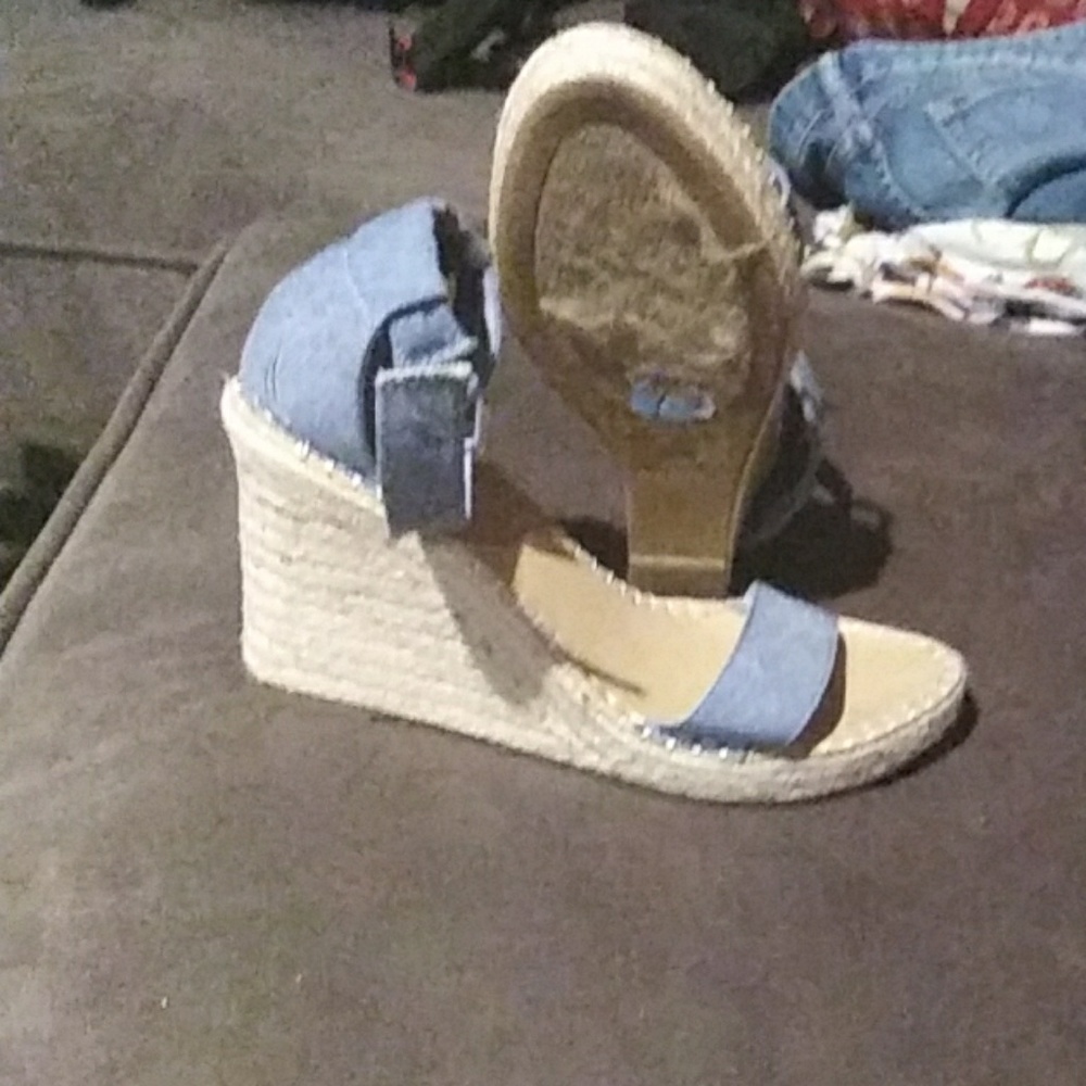 Wedges - Picture 2 of 2